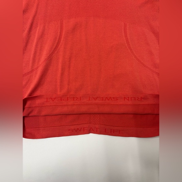 Lululemon | Swifty Tech Tank - Picture 2 of 6